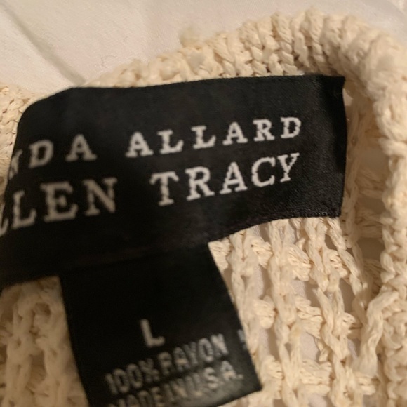 Knit sweater with matching tank. - Picture 6 of 8